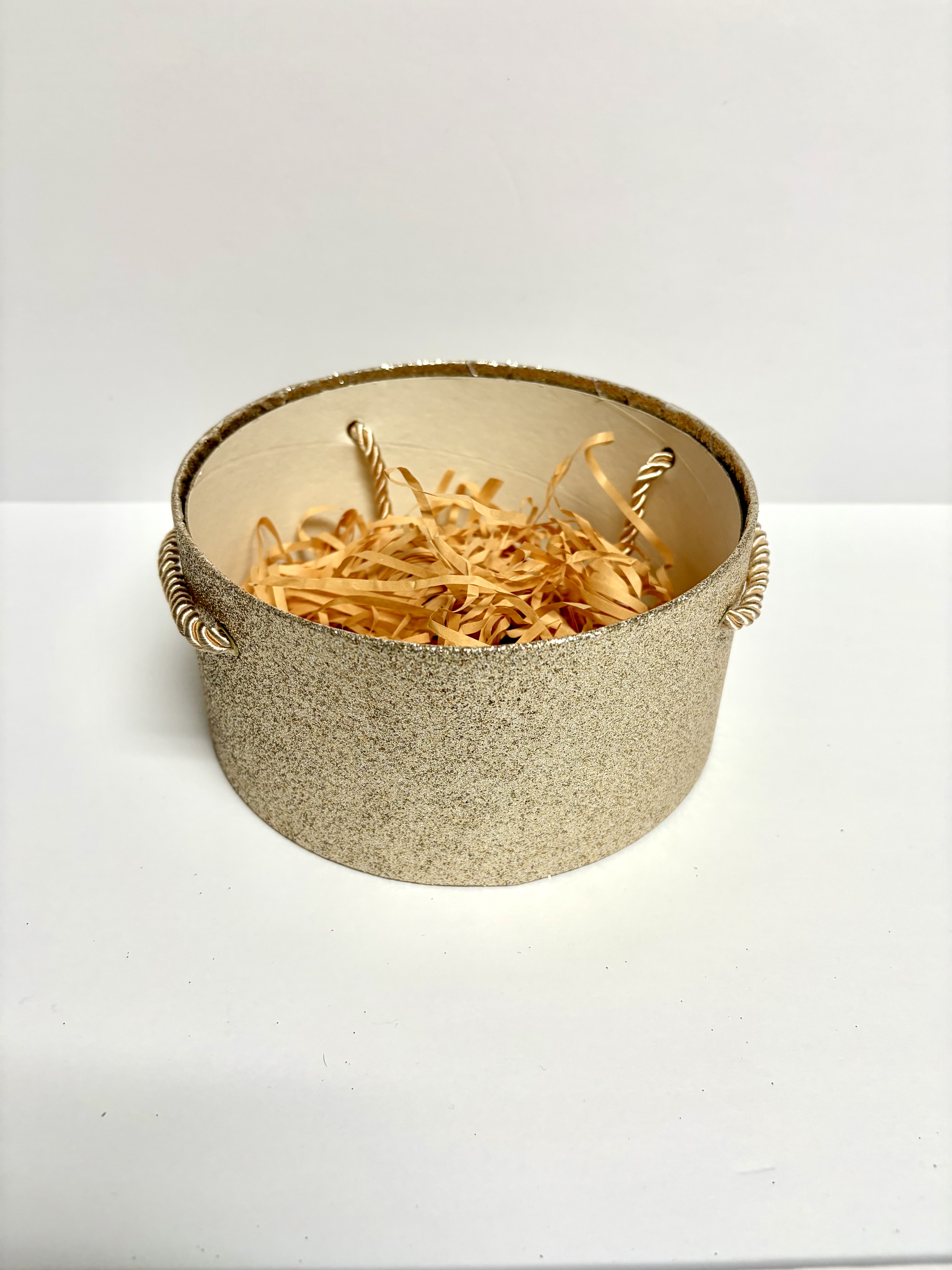 Round Gold Glitter Box