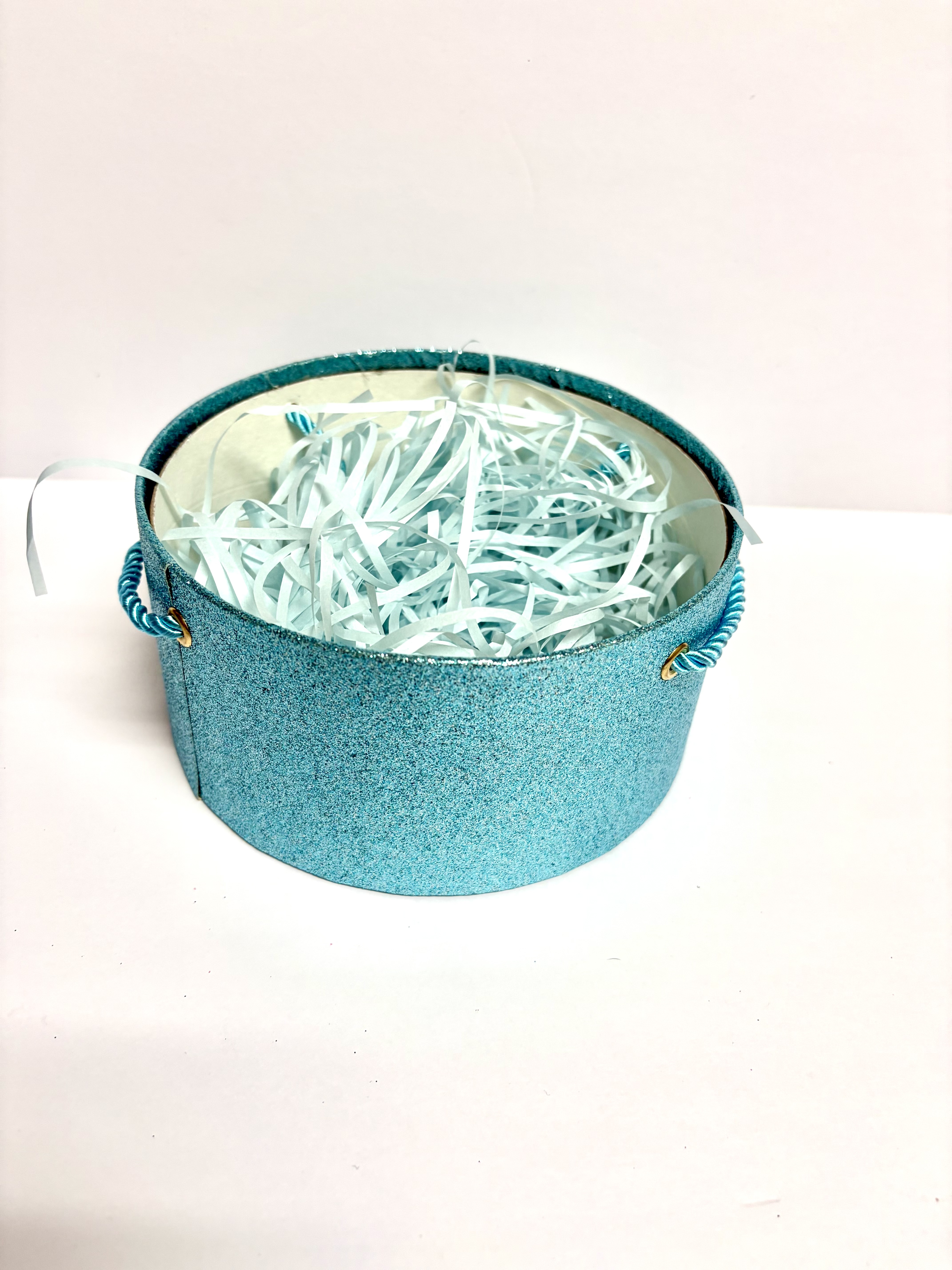 Round Teal Glitter Box