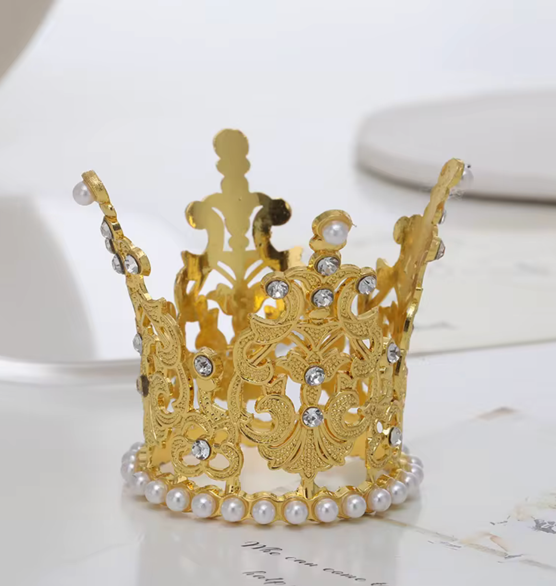 Small Pearl Crown in Gold