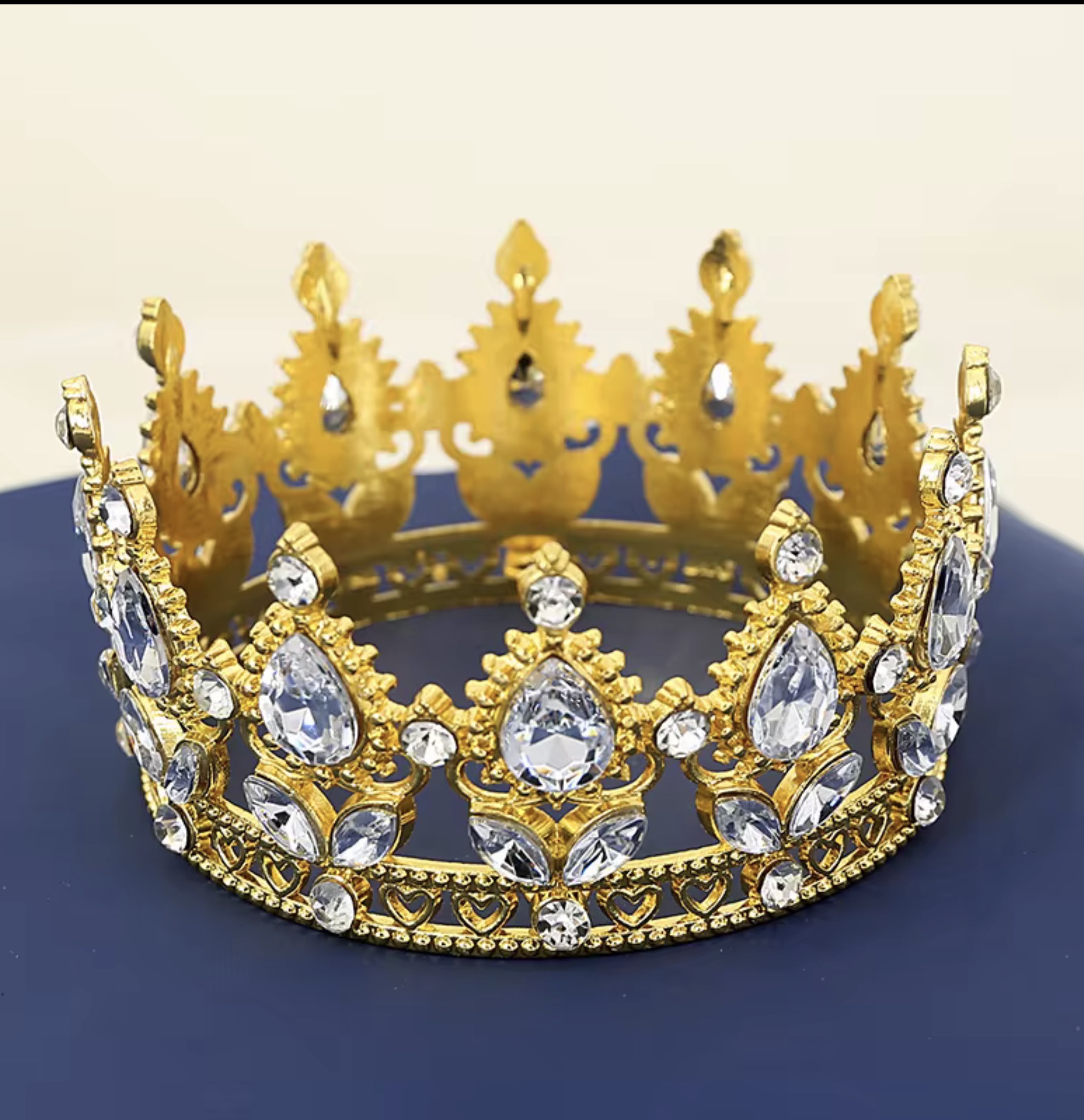 Medium Jeweled Crown in Gold+Diamond
